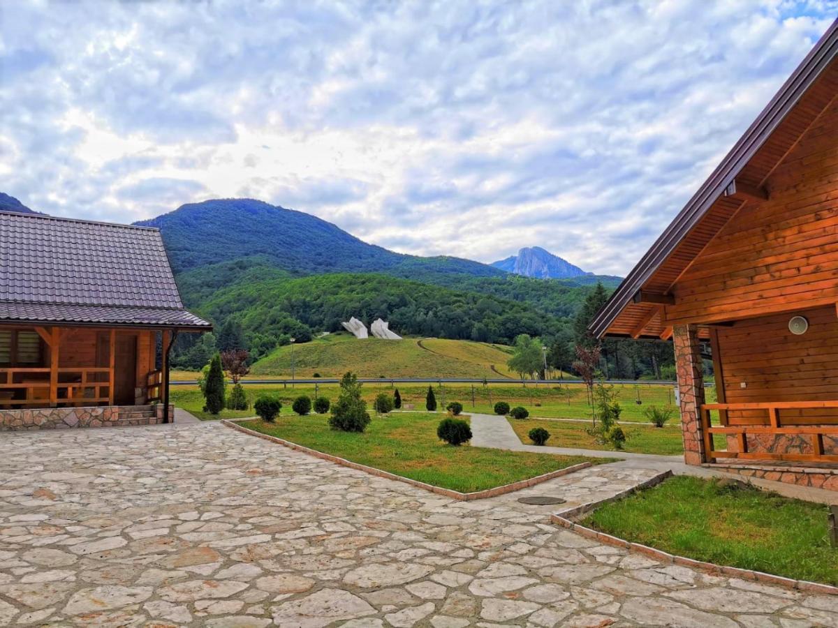 Vila "Maglic" Т'єнтіште Екстер'єр фото